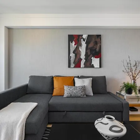 Whome Panoramic View With Elevator, Ac, Garage Perfect For Families & Business Travellers Apartament
