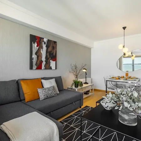 Whome Panoramic View With Elevator, Ac, Garage Perfect For Families & Business Travellers Apartament *