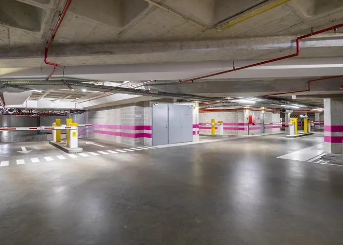 Whome Panoramic View With Elevator, Ac, Garage Perfect For Families & Business Travellers Apartamento Lisboa